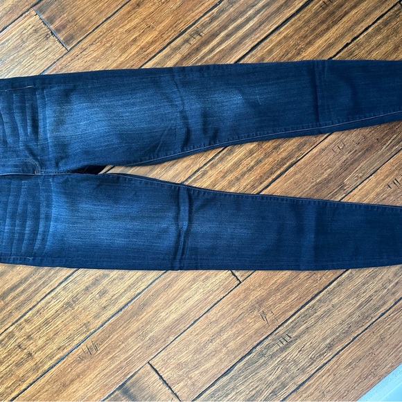 Liverpool Los Angeles in Dunmore Dark wash - Picture 3 of 7